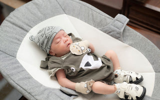Babywippe elektrisch: Sind Musik, Motor und Vibration sinnvoll?