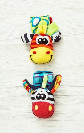 Baby Cartoon Tier Handgelenk-Glocken-Socken